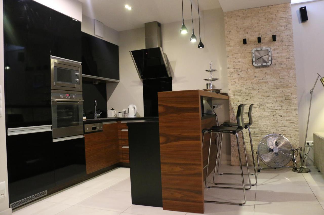 Center - Atelier Apartment Warsaw
