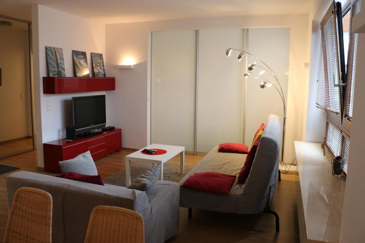 Center - Atelier Apartment Warsaw